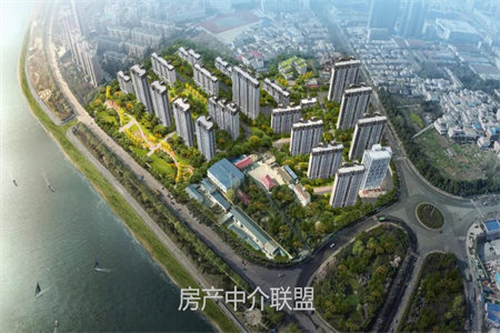 东郡华庭电梯3室2厅1卫65万98m2出售